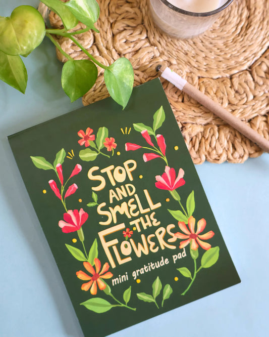 Mini Gratitude Pad with 45 unique prompts